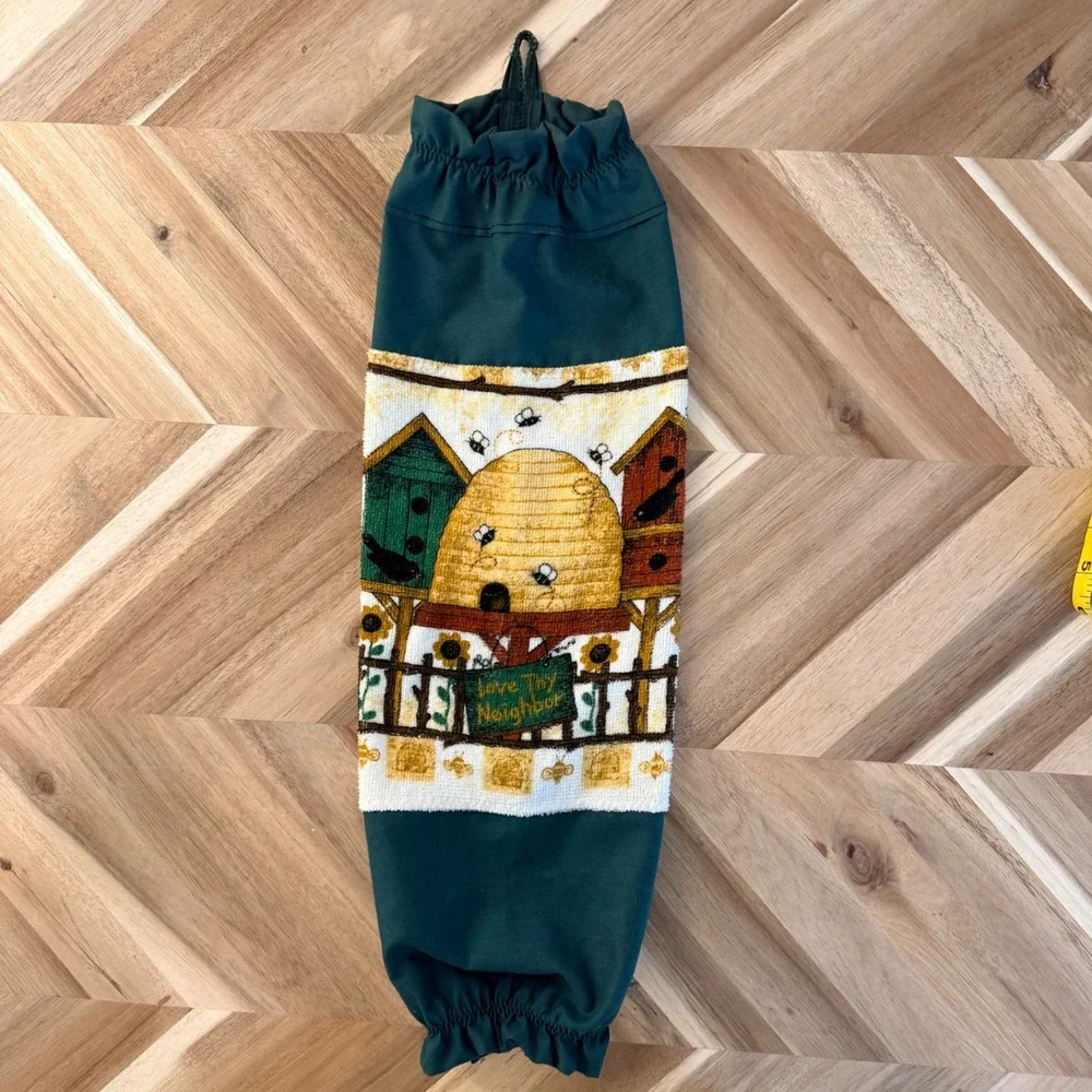 Beehive Kitchen Grocery Bag Holder Organizer Storage Green Farmhouse Cottagecore